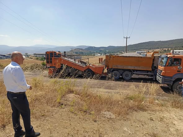 Toki alternatif yolda sathi kaplama çalışmalarını tamamladık